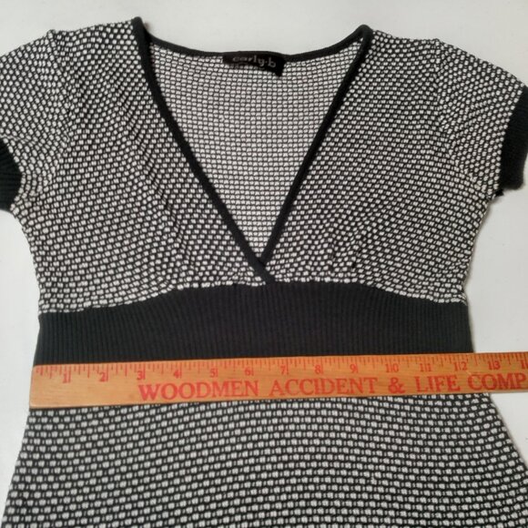 Vintage Y2K Carly B Shirt Women Small Birdseye Knit V Neck Slim Fit Black White - Picture 7 of 11